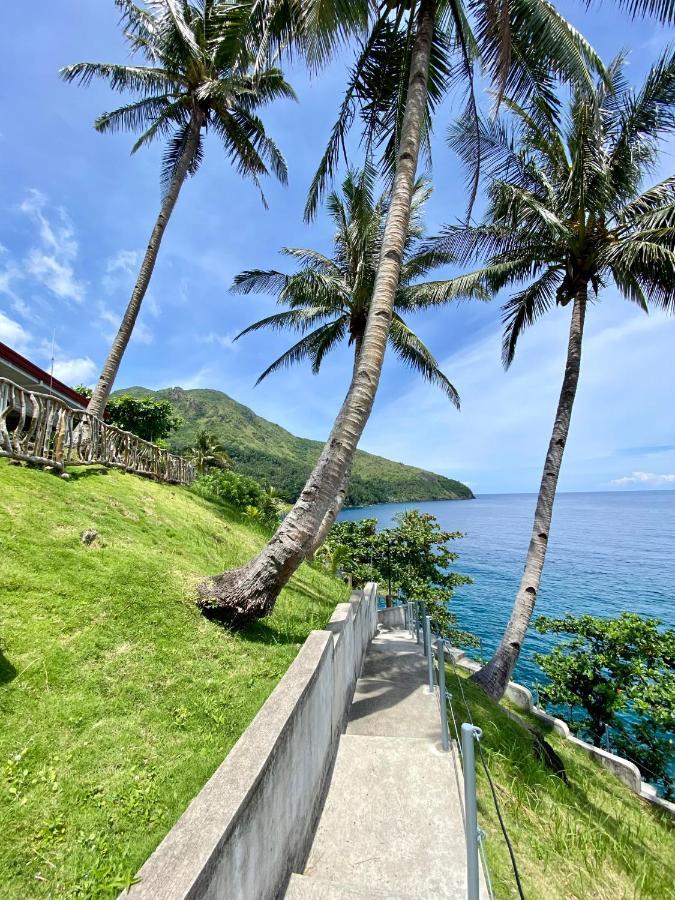 Tongatok Cliff Resort Mambajao Exterior foto